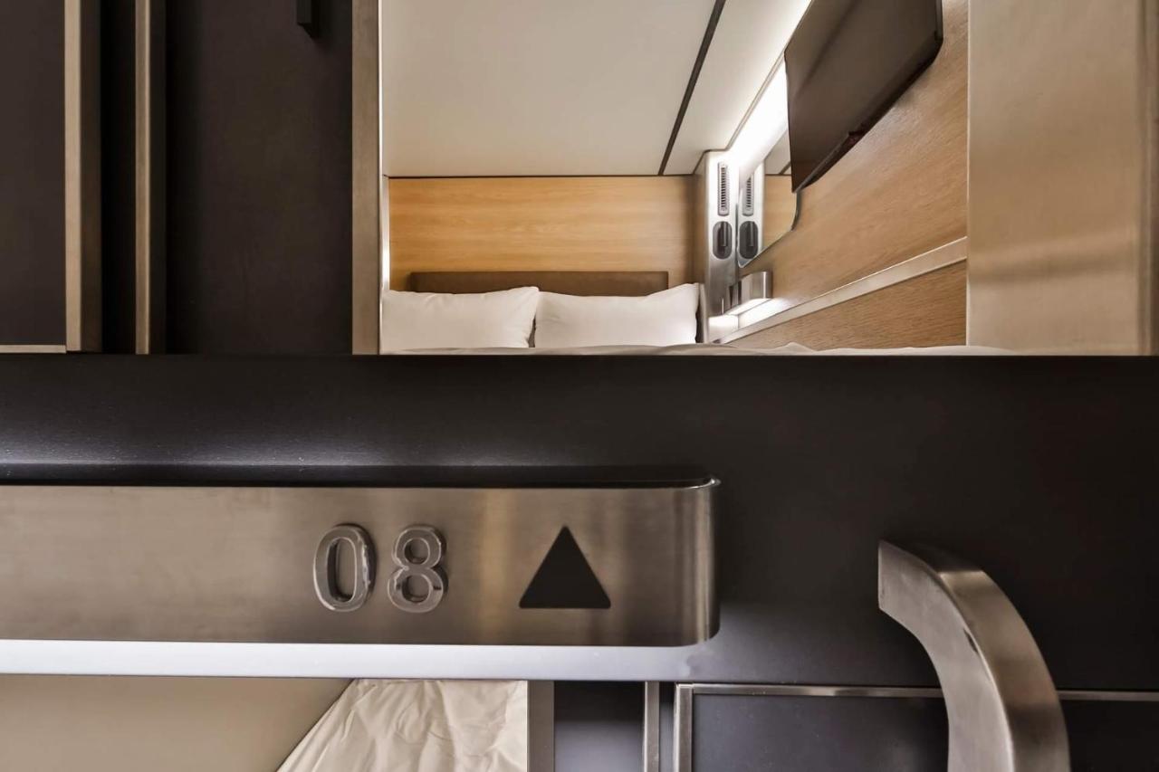 Pod Hotel Montreal Bagian luar foto
