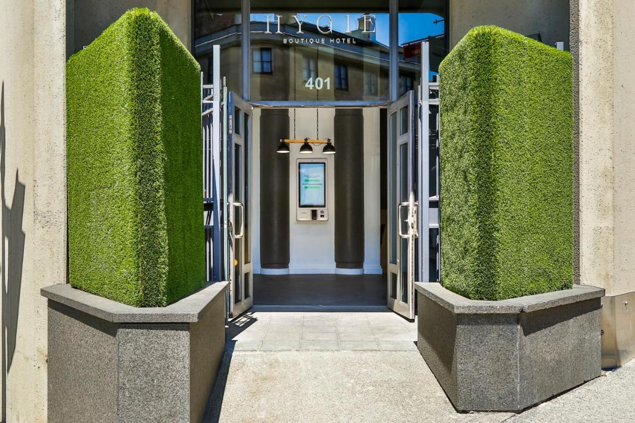 Pod Hotel Montreal Bagian luar foto