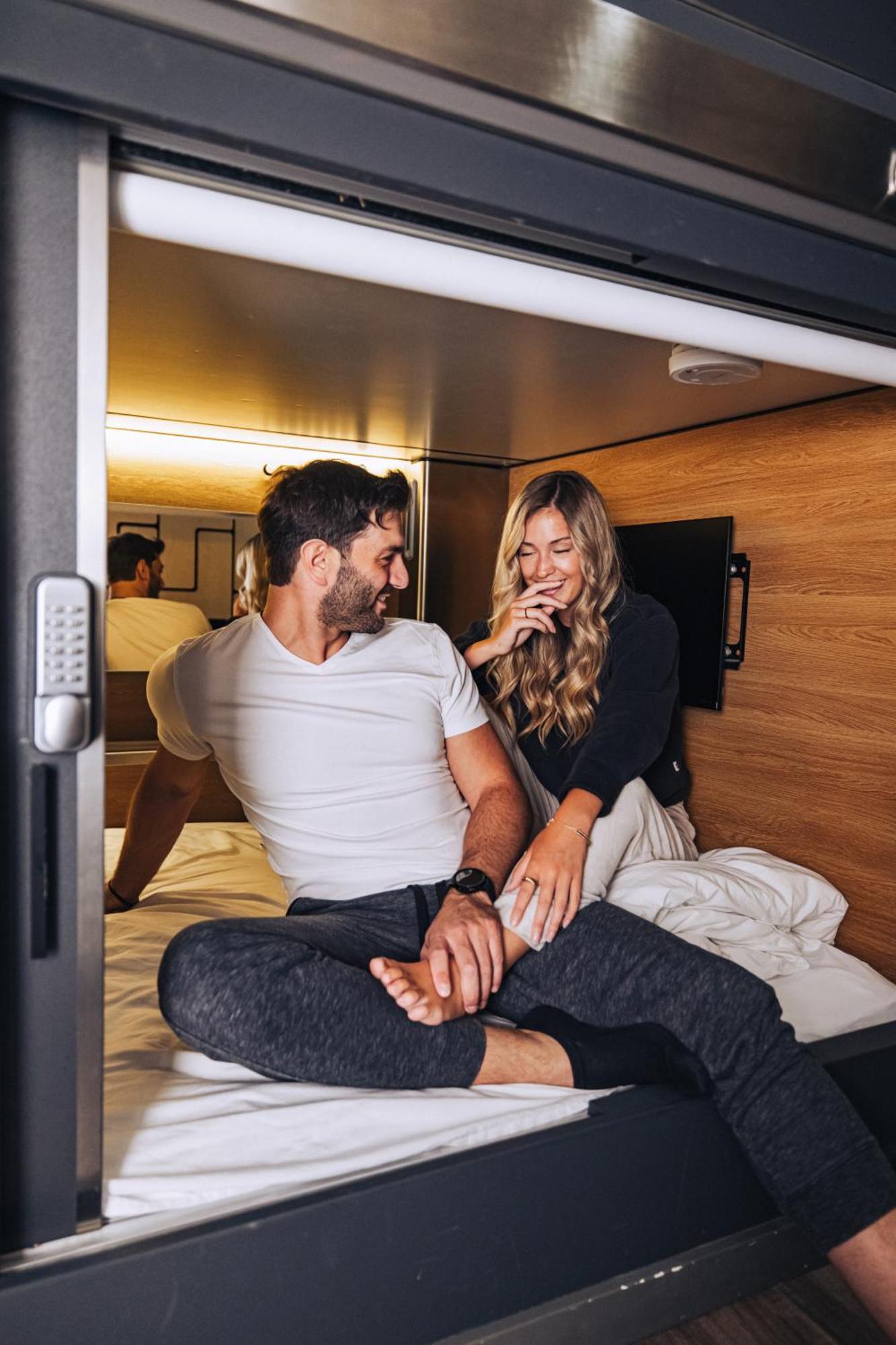 Pod Hotel Montreal Bagian luar foto