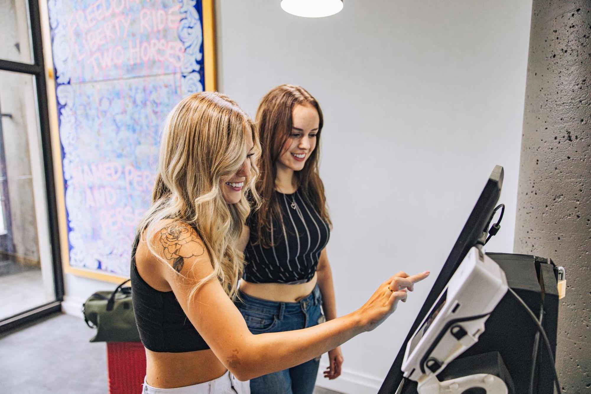 Pod Hotel Montreal Bagian luar foto
