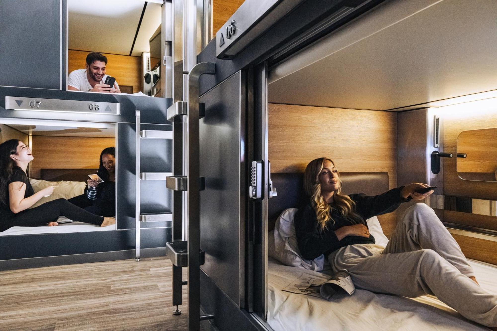 Pod Hotel Montreal Bagian luar foto
