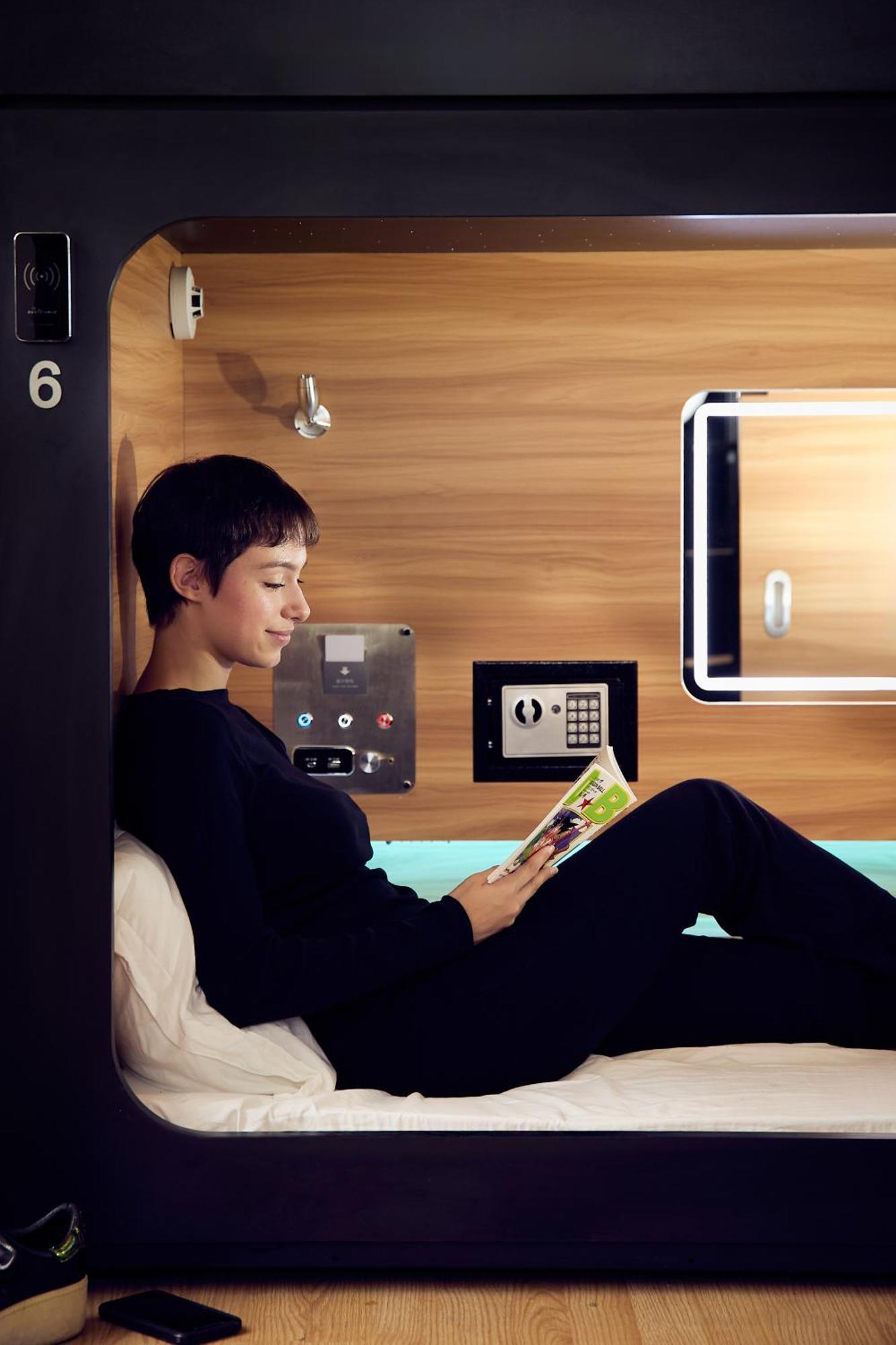 Pod Hotel Montreal Bagian luar foto